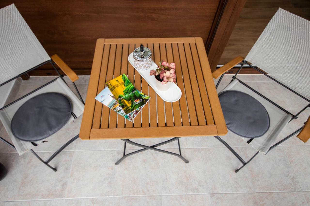 Hendrix Bridge Apartment 2 زغرب المظهر الخارجي الصورة